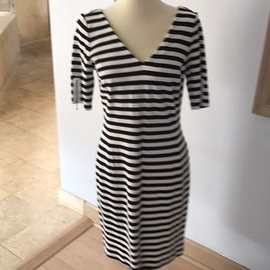 Banana republic three quarter sleeve dress